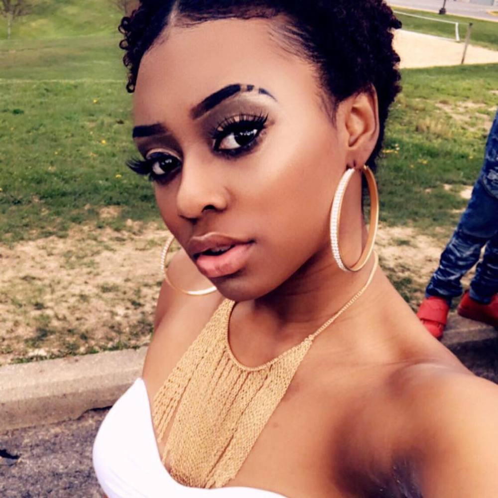 Meet your Posher, Cyd